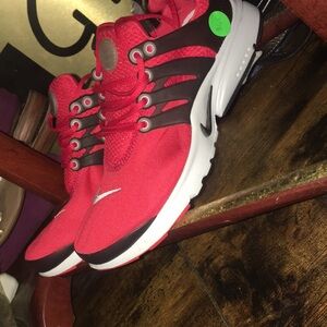 Nike Red and Black Sneakers with Sleek Design